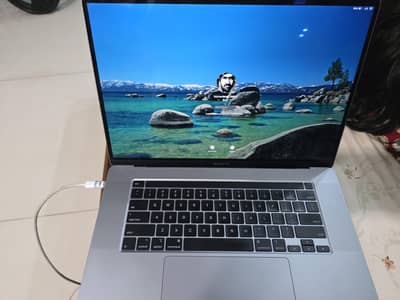 Apple MacBook Pro Core i9 | 32GB RAM | 512GB SSD | 4GB Graphics