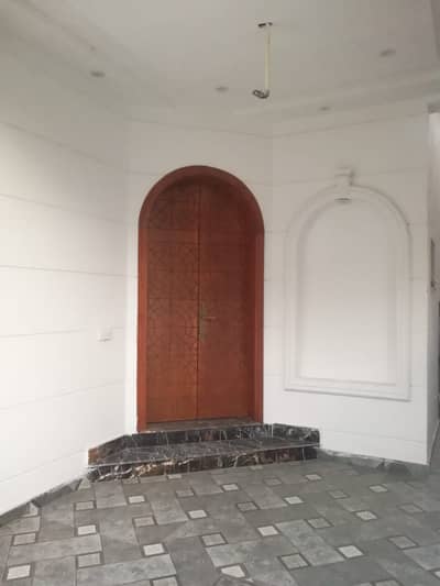 DHA Phase 9 Town, 05 Marla, 03 Bed, Luxurious House For Rent.