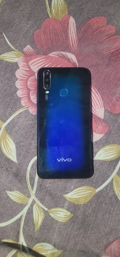 vivo y17