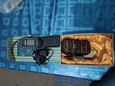 Samsung Antique Mobile