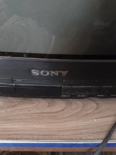 SONY TV 21 inch color tv ha urgent sale