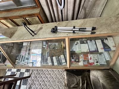 Raking or showcase for sale urgent