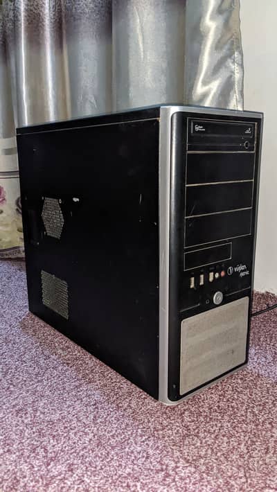 Gaming PC AMD A4-7300 + Radeon RX 570 4GB | 12GB RAM | 128GB SSD