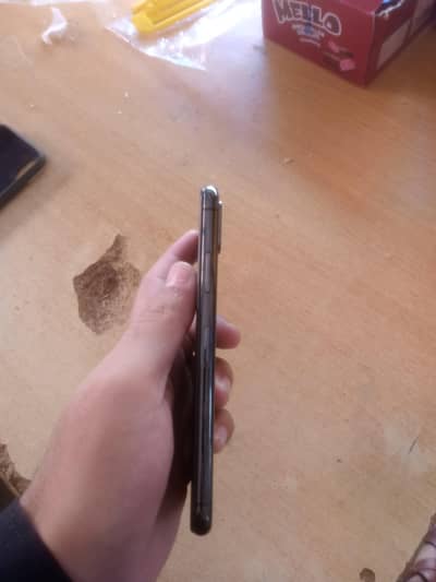 i phone x non pta 256 gb saf rabta 03190730430