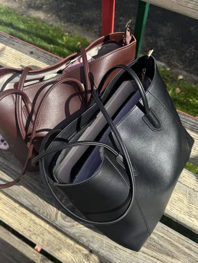 Stylish Uni Bags for Girls – One Time Used