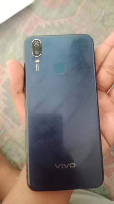 Vivo Y17