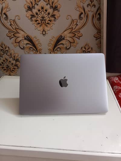 MacBook pro 2020_13.3"inch | i7  | 32GB | 1TB SSD