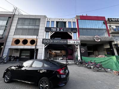 8 Marla Commercial Building VIP Location For Rent