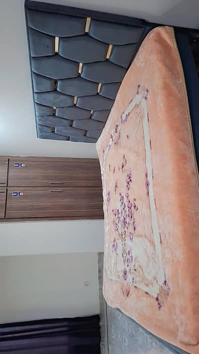 king size double bed