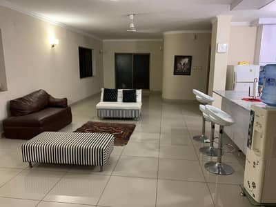 10 Marla Flat On Second Floor Available For Sale In Rehman Gardens Near Dha Phase 1