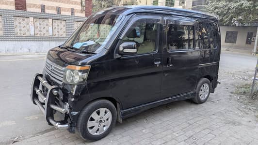 Good specious powerful cargo+ plus family car whatsapp 0321-800-3300