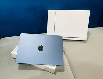 MacBook Air M4, 2025, 13-inch, Full box