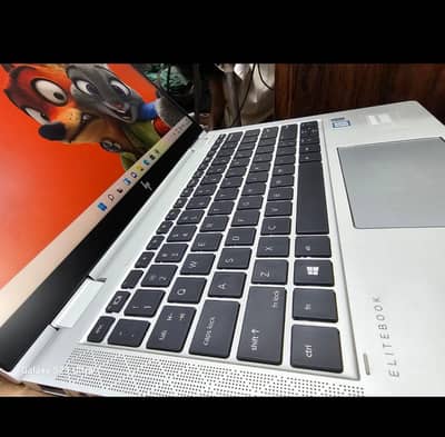 Hp EliteBook 1030 G3 I7 8th generation Touch 360 8gb 256gb ssd M