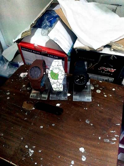 this is a beautiful wrist watch