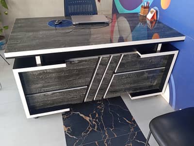 Executive, workstation, office pc table