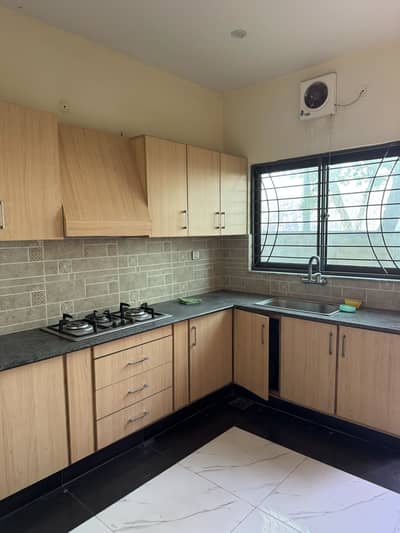 10 Marla House for Rent in Fazaia Housing Scheme Phase 1 4 Bedrooms