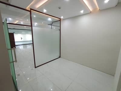 8 Marla Top Location Commercial Floor Available For Offices Clinics Software house & Online work 4th Floor For Rent Phase 6 DHA