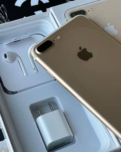 iphone 7 plus 128 GB my WhatsApp number 0325-022-6756