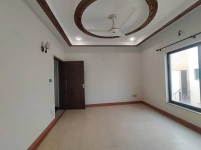 1 Kanal Upper Portion Available For Rent In DHA Lahore Phase 5 Block B