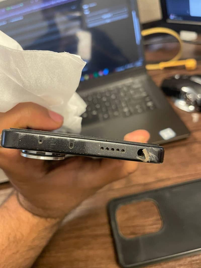 redmi note 13 pro zero scratch 3