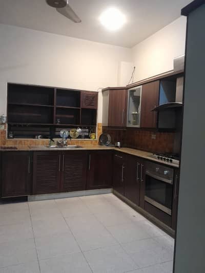 10 MARLA INDEPENDENT HOUSE FOR RENT IN WAPDA TOWN PHASE 1