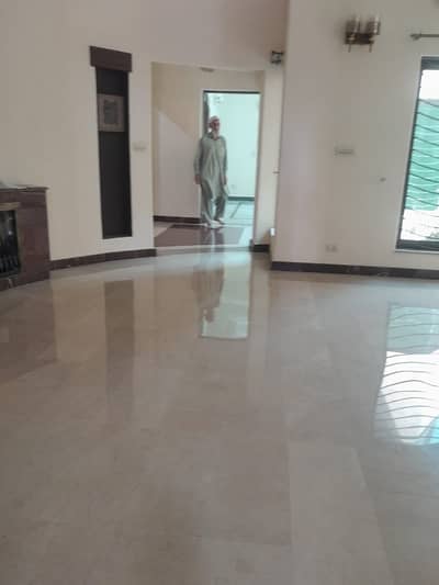 10 MARLA INDEPENDENT HOUSE FOR RENT IN WAPDA TOWN PHASE 1