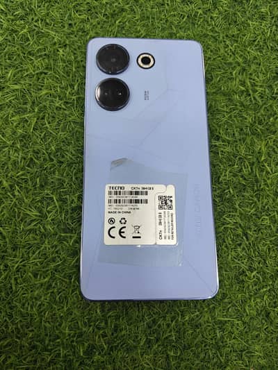 camon 40 pro