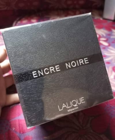 Encre Noire (imported)