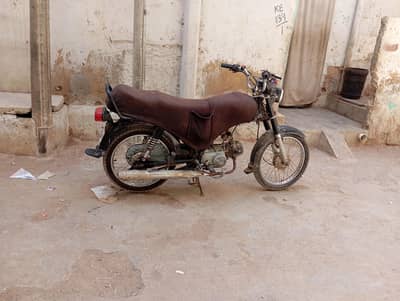 first owner he 2020 model super power all okay he