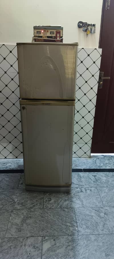 Dawlance refrigerator