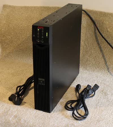 APC Smart UPS On-Line Tower SURT2000XLI | 2000VA Pure Sine Wave