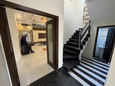 10-Marla Full House For Rent at Hot Location Near Park Commercial