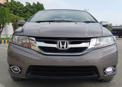 Honda city 2019 in bumper to bumper genuine condition