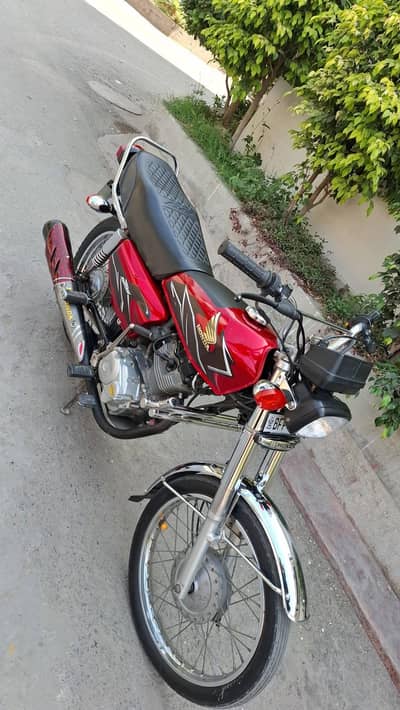 model 2021 year of mfg 2020  neat and clean no works  required