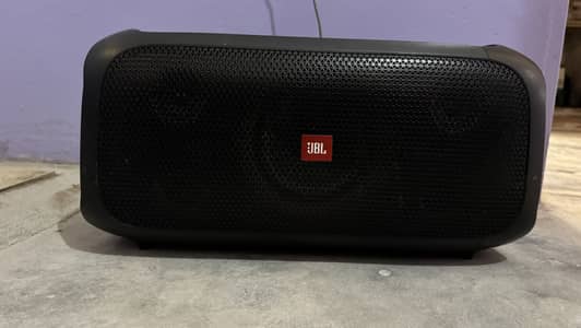 Jbl party box on the go and yamaha