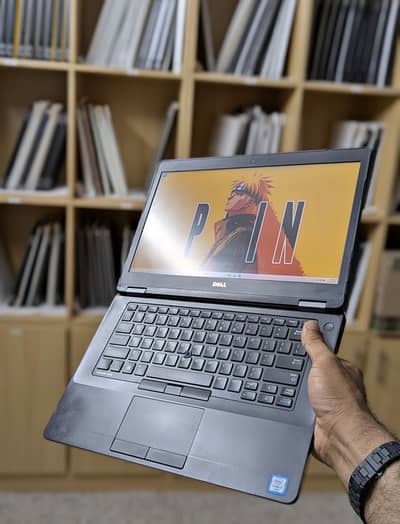 DELL LATITUDE e5470 i5-6gen 8gb ram 256 ssd