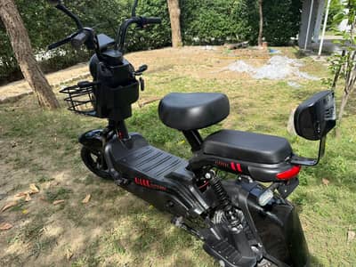 ELECTRIC SCOOTER (I BIKE ) FOR SALE