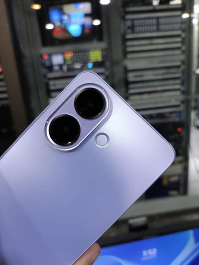 Vivo v60 lite 5g (12/256) just box opened 12 March