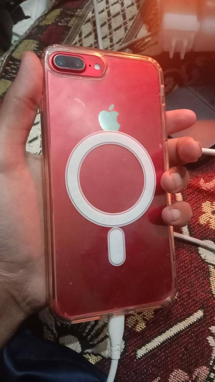 Apple iPhone 7 Plus 4