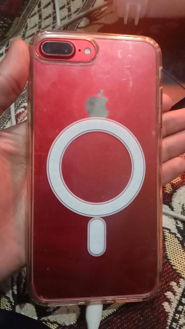 Apple iPhone 7 Plus 5