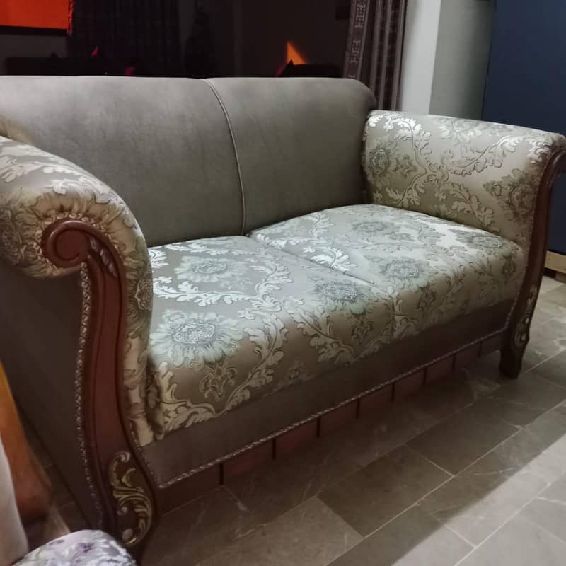 selling 2 seater sofas 0
