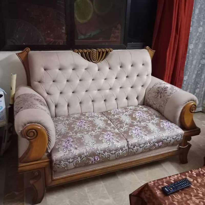 selling 2 seater sofas 3