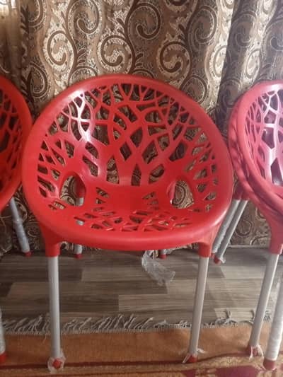 new chairs with table