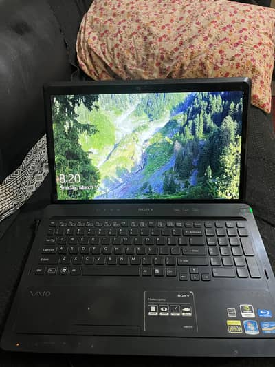 Sony Vaio PCG-81312L Notebook - intel core i7 2nd generation