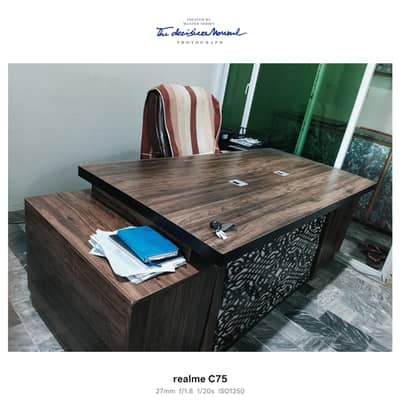 office miscleneous furniture for dale