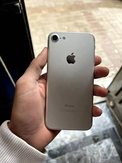 IPhone 7 | 128 Gb | JV