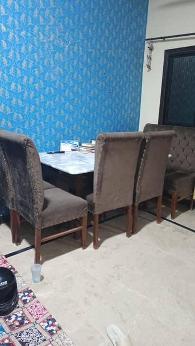 6 seater dining table molty foam warranty available