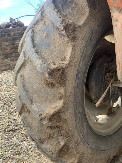 Used tires ghazi 14.9 