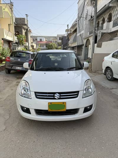 Suzuki Swift DLX 2019 (Automatic)