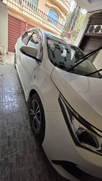 corolla altis 1.6 2019